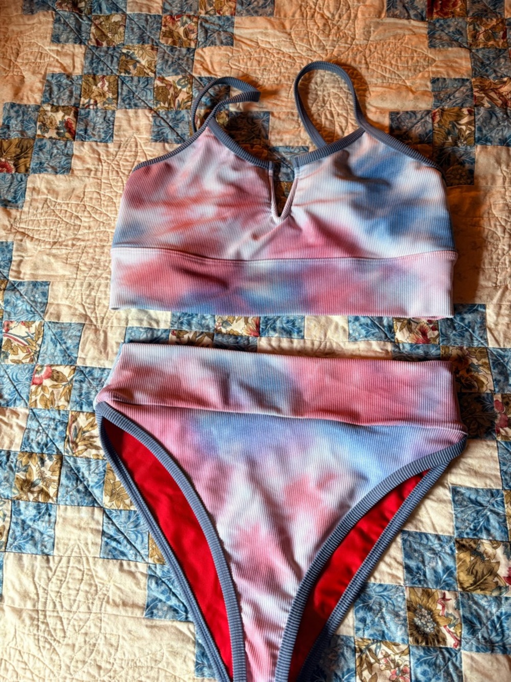 LainSnow red and Blue Tie-Dye High-Waist Bikini Set